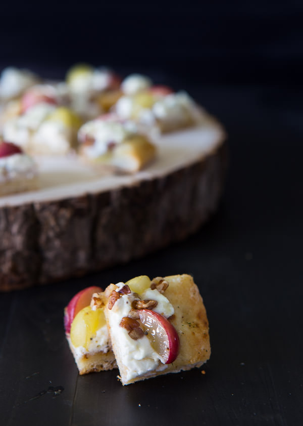 grape goat cheese flatbread