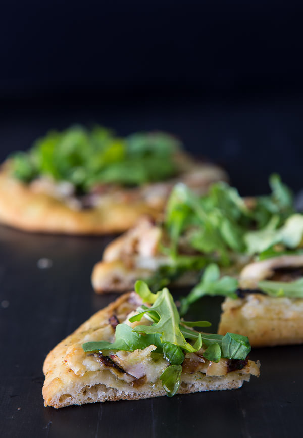 single serve cheesy chicken pesto pizza