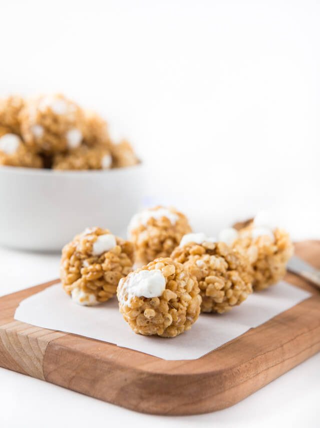 cookie butter rice krispie balls