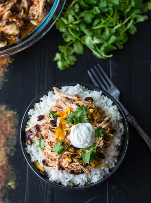 slow cooker salsa chicken rice bowls